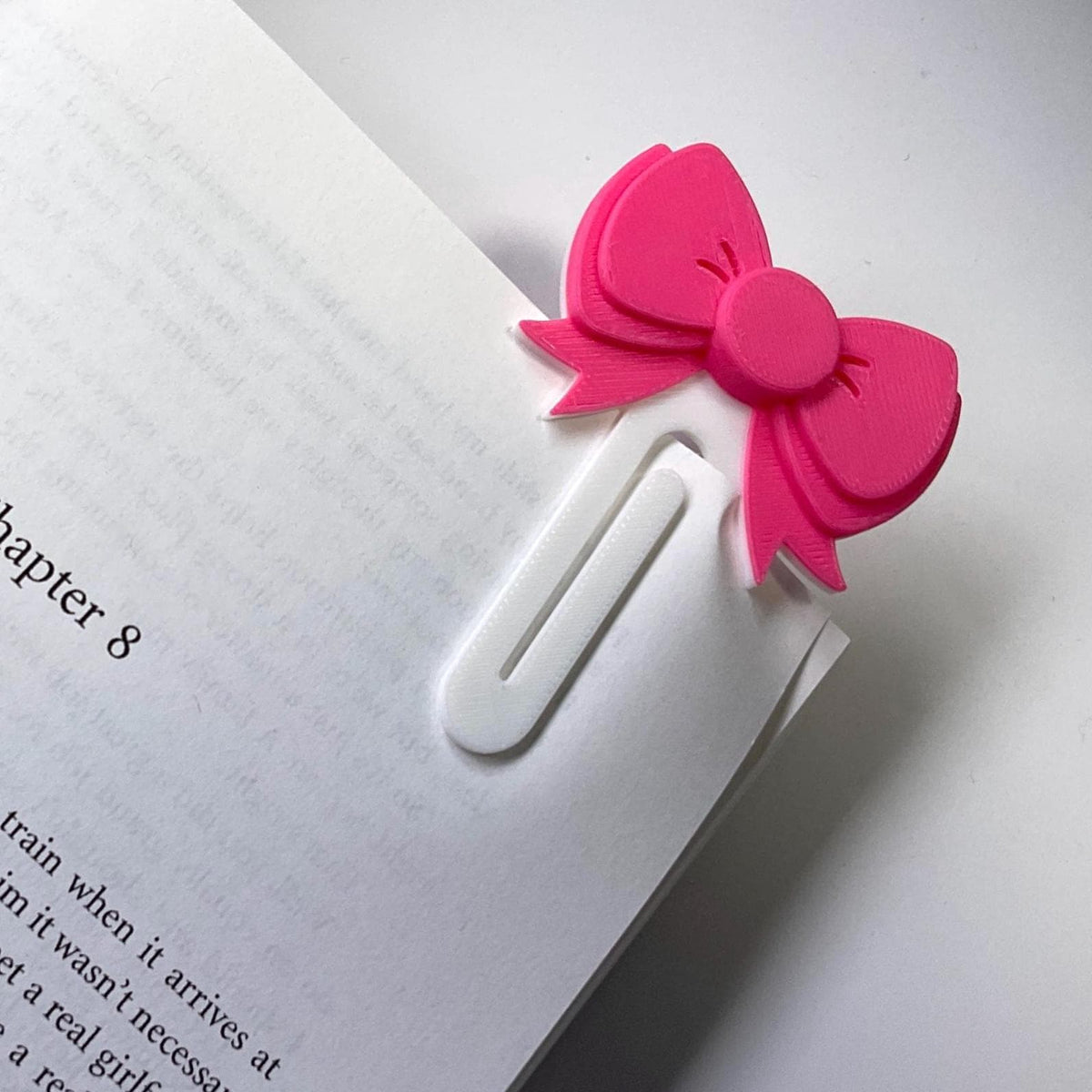 Bow paperclip, large paperclip